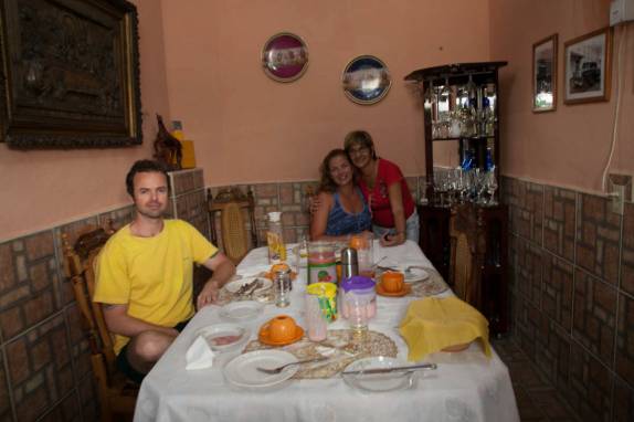 Café da manhã na Casa de Hóspedes de Cienfuegos - Cuba (foto de Laura Schunemann)